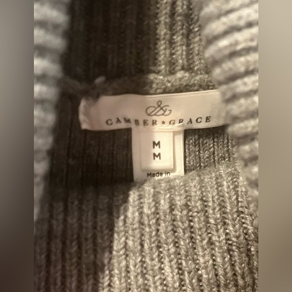 Camber & Grace grey wool sweater - Picture 2 of 2